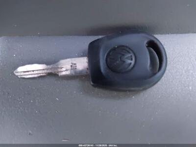 2000 Winnebago Rialta 22   - Photo 11 - Brea, CA 92822