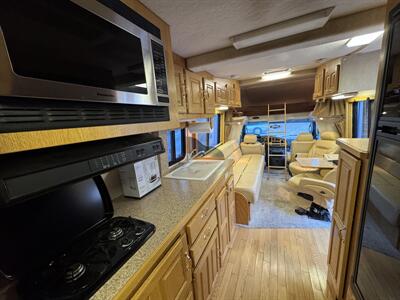 2004 BORN FREE 26RB - Photo 9 - Chino Hills, CA 91709