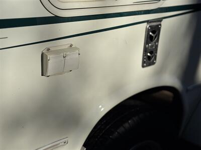 2004 BORN FREE 26RB - Photo 18 - Chino Hills, CA 91709