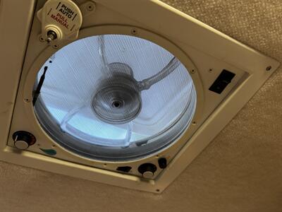 2004 BORN FREE 26RB - Photo 48 - Chino Hills, CA 91709