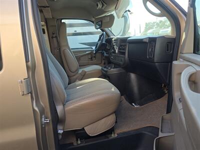 2008 Chevrolet Express 2500  Camper - Photo 15 - Chino Hills, CA 91709