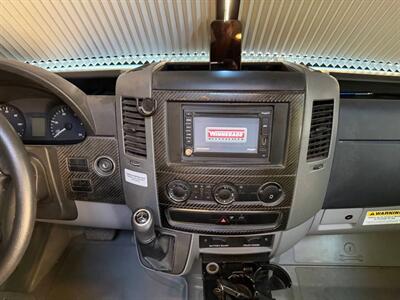 2014 Winnebago VIEW 24M   - Photo 60 - San Diego, CA 91977