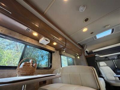 2014 Winnebago VIEW 24M   - Photo 67 - San Diego, CA 91977
