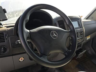 2014 Winnebago VIEW 24M   - Photo 22 - Brea, CA 92822