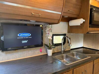 2014 Winnebago VIEW 24M   - Photo 69 - San Diego, CA 91977