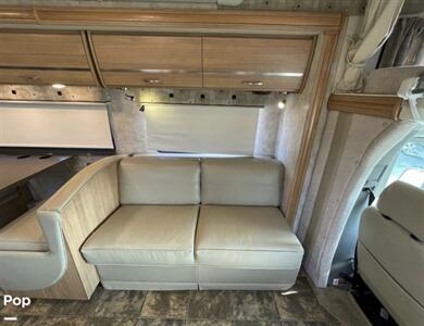 2014 Winnebago VIEW 24M   - Photo 12 - Brea, CA 92822
