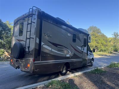 2014 Winnebago VIEW 24M   - Photo 4 - Brea, CA 92822