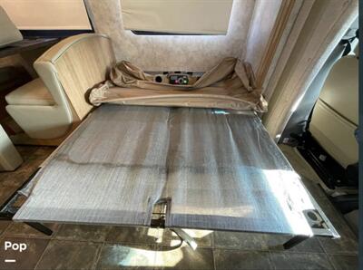 2014 Winnebago VIEW 24M   - Photo 14 - Brea, CA 92822