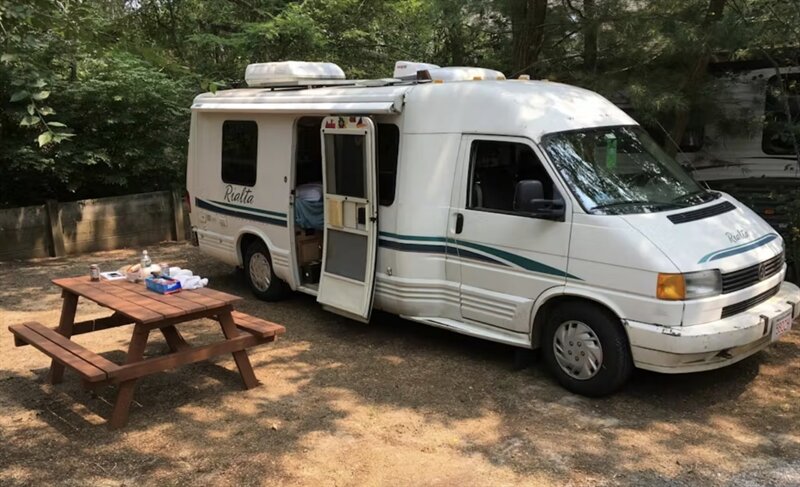 2004 Volkswagen EuroVan CAMPER VAN - Photo 1 - Chino Hills, CA 91709