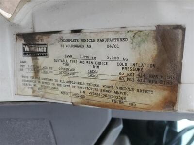 2002 Winnebago Rialta 22QD   - Photo 35 - Chino Hills, CA 91709