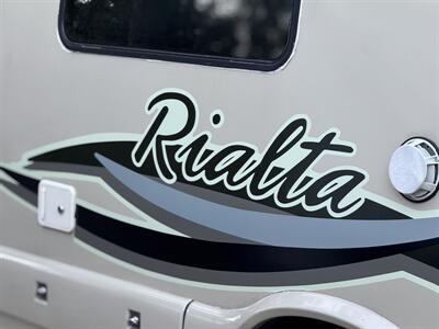 2002 Winnebago Rialta 22QD   - Photo 65 - Chino Hills, CA 91709