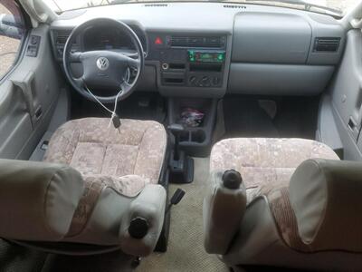 2002 Winnebago Rialta 22QD   - Photo 16 - Chino Hills, CA 91709