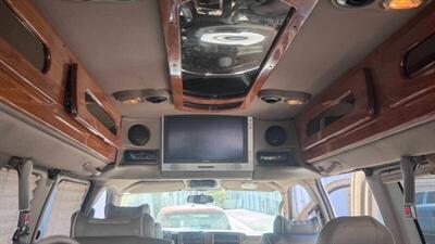 2006 GMC SAVANA TRAVEL   - Photo 2 - San Diego, CA 91977