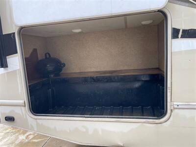 2015 Ford THOR 24   - Photo 37 - Chino Hills, CA 91709