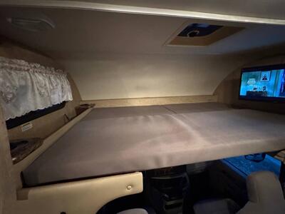 2015 Ford THOR 24   - Photo 61 - Chino Hills, CA 91709