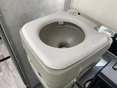 1993 WINNEBAGO WESTFALIA - Photo 11 - Chino Hills, CA 91709