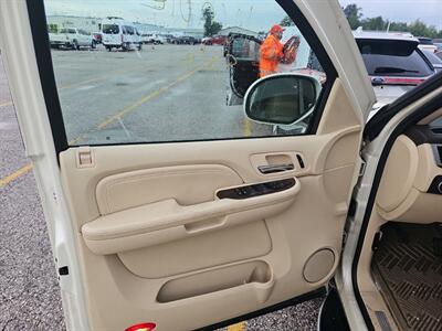 2009 Cadillac Escalade ESV   - Photo 14 - Chino Hills, CA 91709