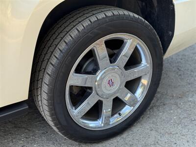 2009 Cadillac Escalade ESV   - Photo 35 - Chino Hills, CA 91709