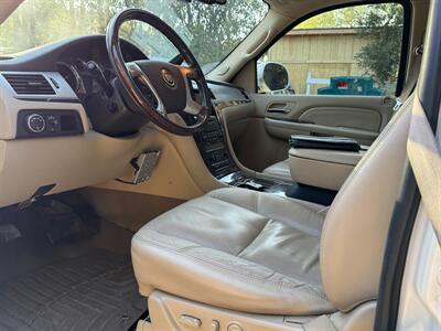 2009 Cadillac Escalade ESV   - Photo 33 - Chino Hills, CA 91709