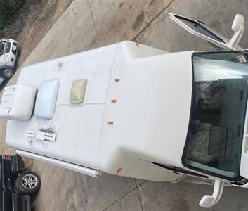 2002 Winnebago 22QD   - Photo 20 - Chino Hills, CA 91709