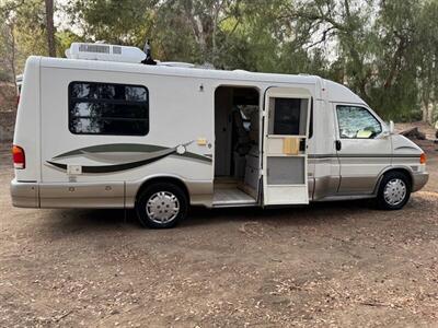 2002 Winnebago 22QD Rialta   - Photo 50 - Chino Hills, CA 91709