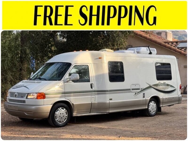 2002 Winnebago 22QD - Photo 1 - Chino Hills, CA 91709