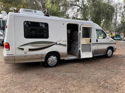 2002 Winnebago 22QD   - Photo 44 - Chino Hills, CA 91709