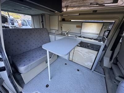 1999 Volkswagen EuroVan MV  CAMPER - Photo 11 - Chino Hills, CA 91709