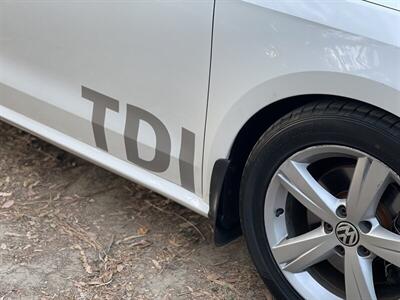 2015 Volkswagen Passat 2.0L TDI 6 speed - Photo 7 - San Diego, CA 91977