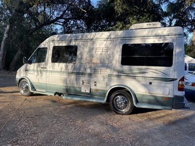 2004 Pleasure-Way Plateau   - Photo 5 - Brea, CA 92822