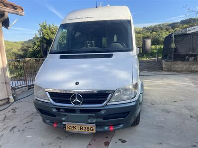 2004 Pleasure-Way Plateau   - Photo 53 - Brea, CA 92822