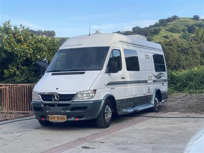 2004 Pleasure-Way Plateau   - Photo 4 - Brea, CA 92822