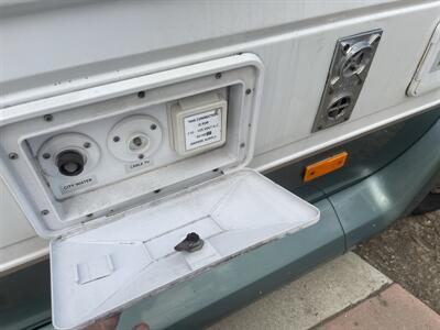 2004 Pleasure-Way Plateau   - Photo 40 - Brea, CA 92822