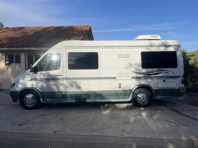 2004 Pleasure-Way Plateau   - Photo 5 - Brea, CA 92822