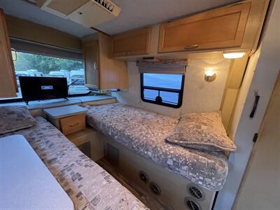2002 Winnebago RIALTA 22FD   - Photo 58 - Chino Hills, CA 91709
