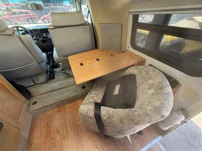 2002 Winnebago Rialta 22HD Eurovan - Photo 44 - San Diego, CA 91977