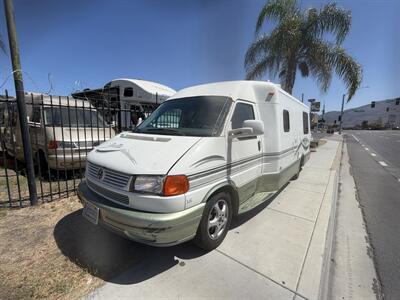 2002 Winnebago Rialta 22HD Eurovan - Photo 25 - San Diego, CA 91977