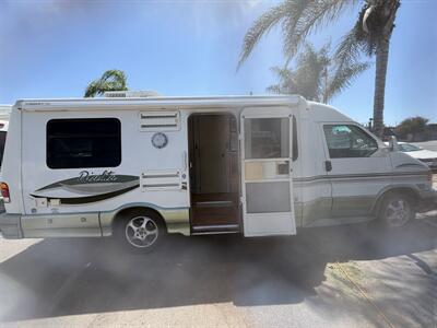2002 Winnebago Rialta 22HD Eurovan - Photo 52 - San Diego, CA 91977
