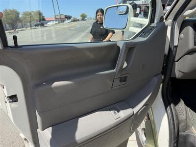2002 Winnebago Rialta 22HD Eurovan - Photo 30 - San Diego, CA 91977