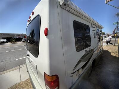 2002 Winnebago Rialta 22HD Eurovan - Photo 17 - San Diego, CA 91977