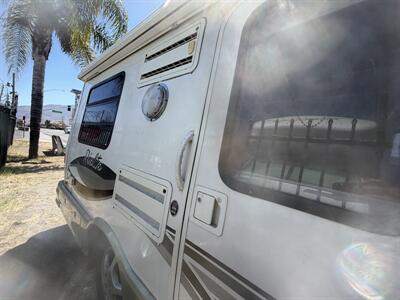 2002 Winnebago Rialta 22HD Eurovan - Photo 12 - San Diego, CA 91977