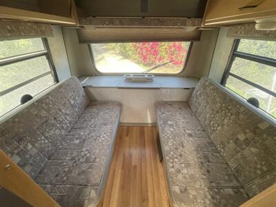 2001 Winnebago RIALTA 22HD   - Photo 10 - Brea, CA 92822