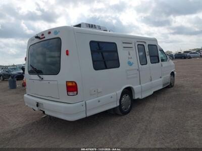 2001 Winnebago RIALTA 22HD   - Photo 7 - Chino Hills, CA 91709