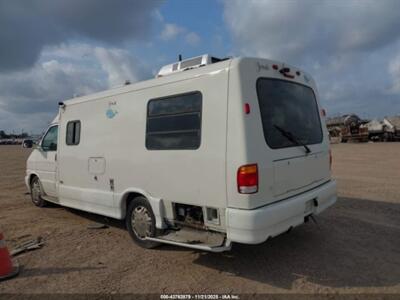 2001 Winnebago RIALTA 22HD   - Photo 14 - Chino Hills, CA 91709