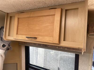 2001 Winnebago RIALTA 22HD   - Photo 42 - Brea, CA 92822