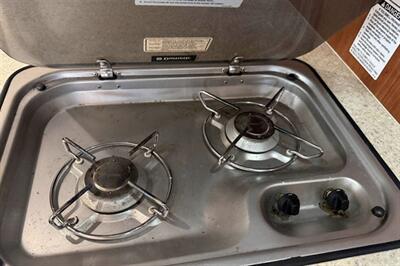 2011 COACH HOUSE PLATINUM II 24 1 XL   - Photo 18 - Chino Hills, CA 91709