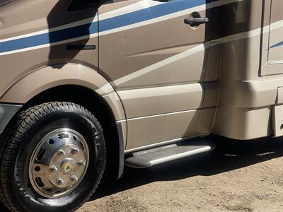 2011 COACH HOUSE PLATINUM II 24 1 XL   - Photo 31 - Chino Hills, CA 91709