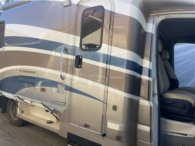 2011 COACH HOUSE PLATINUM II 24 1 XL   - Photo 56 - Chino Hills, CA 91709