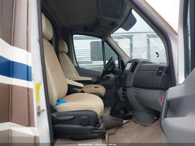 2011 COACH HOUSE PLATINUM II 24 1 XL - Photo 11 - Chino Hills, CA 91709