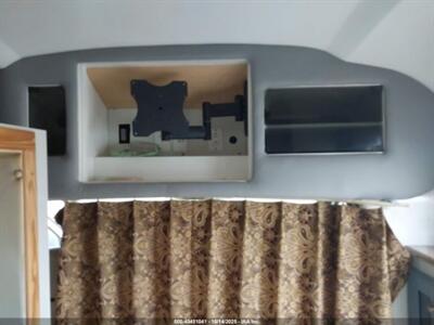 2011 COACH HOUSE PLATINUM II 24 1 XL - Photo 20 - Chino Hills, CA 91709